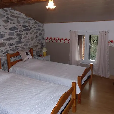 Les Mimosas Holiday home